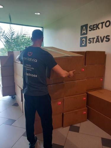 6 (1) (1) (1) (1) (1) (1) (1)