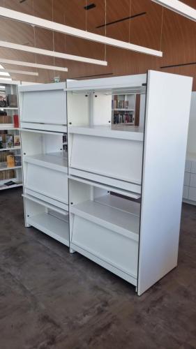 8 (1) (1) (1) (1) (1)