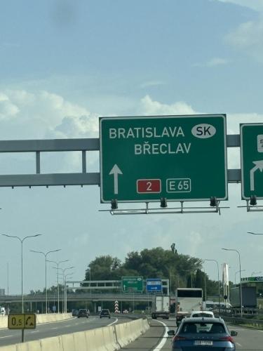 9 (1) (1) (1) (1) (1) (1) (1) (1)