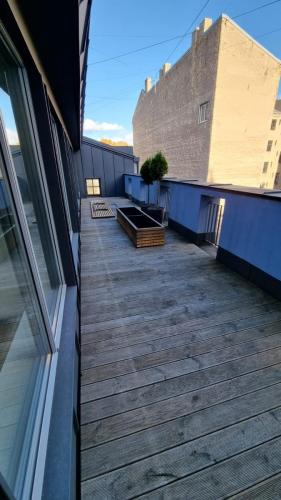 9 (1) (1) (1) (1) (1) (1) (1) (1) (1)